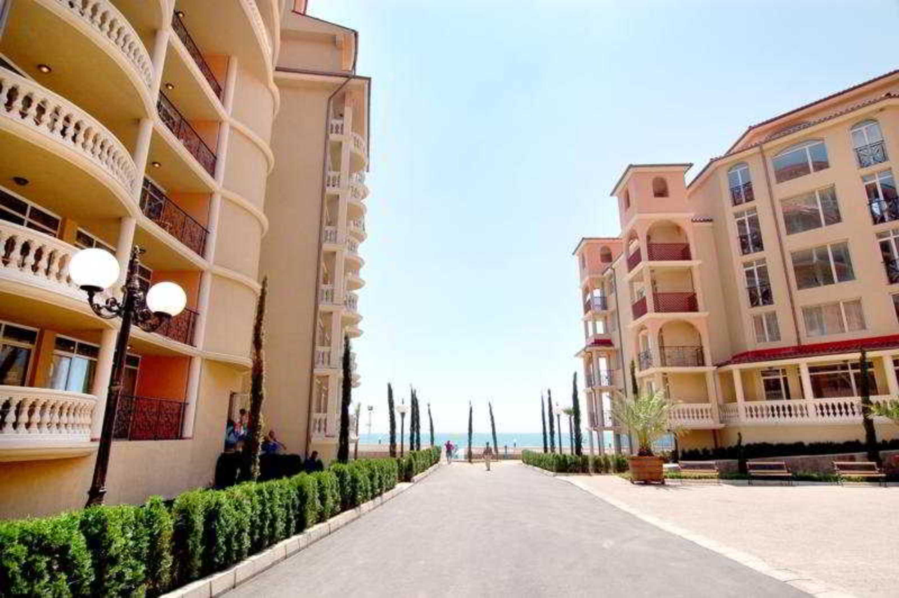 Atrium Beach Hotel Елените Экстерьер фото