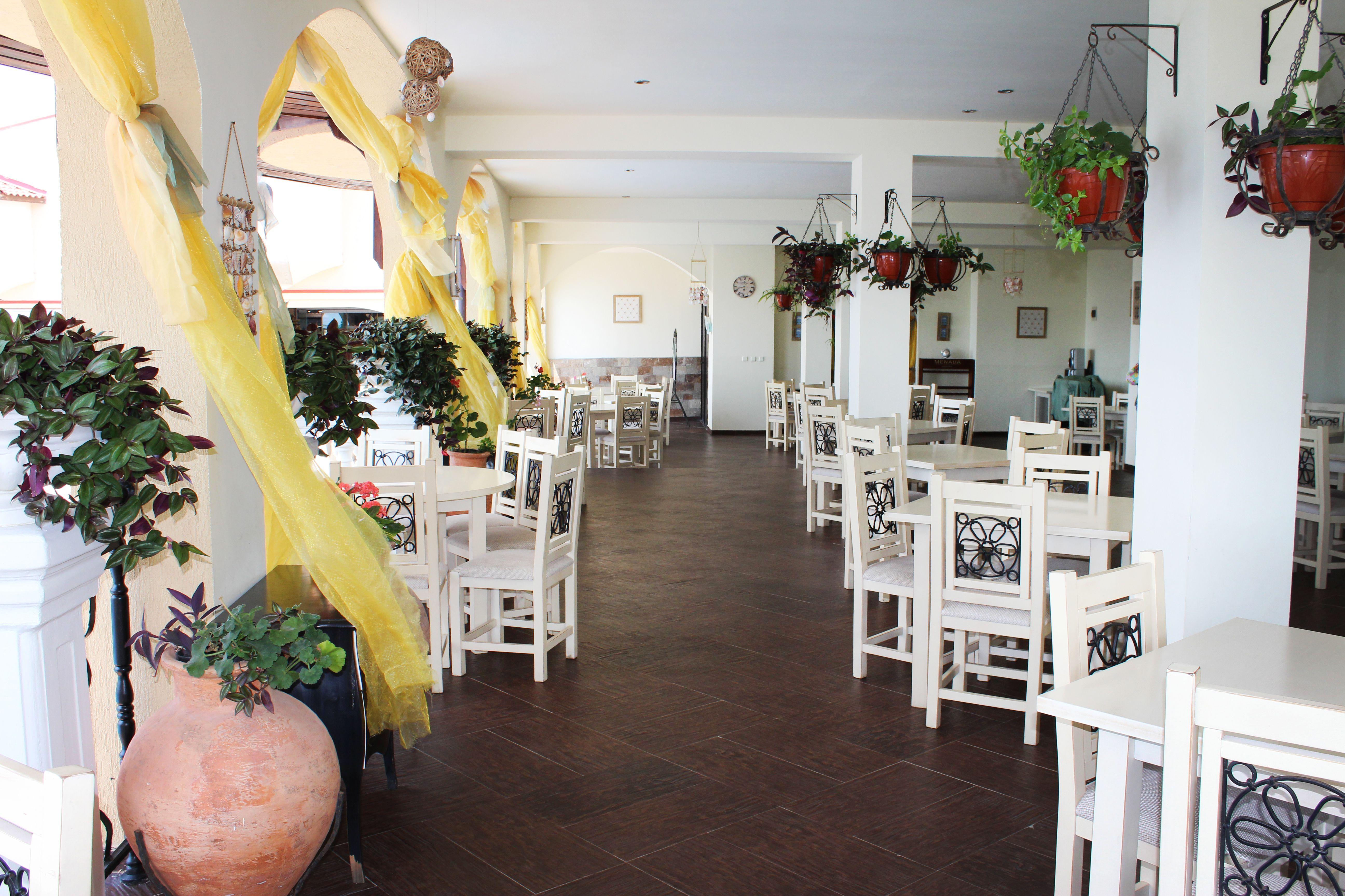 Atrium Beach Hotel Елените Экстерьер фото