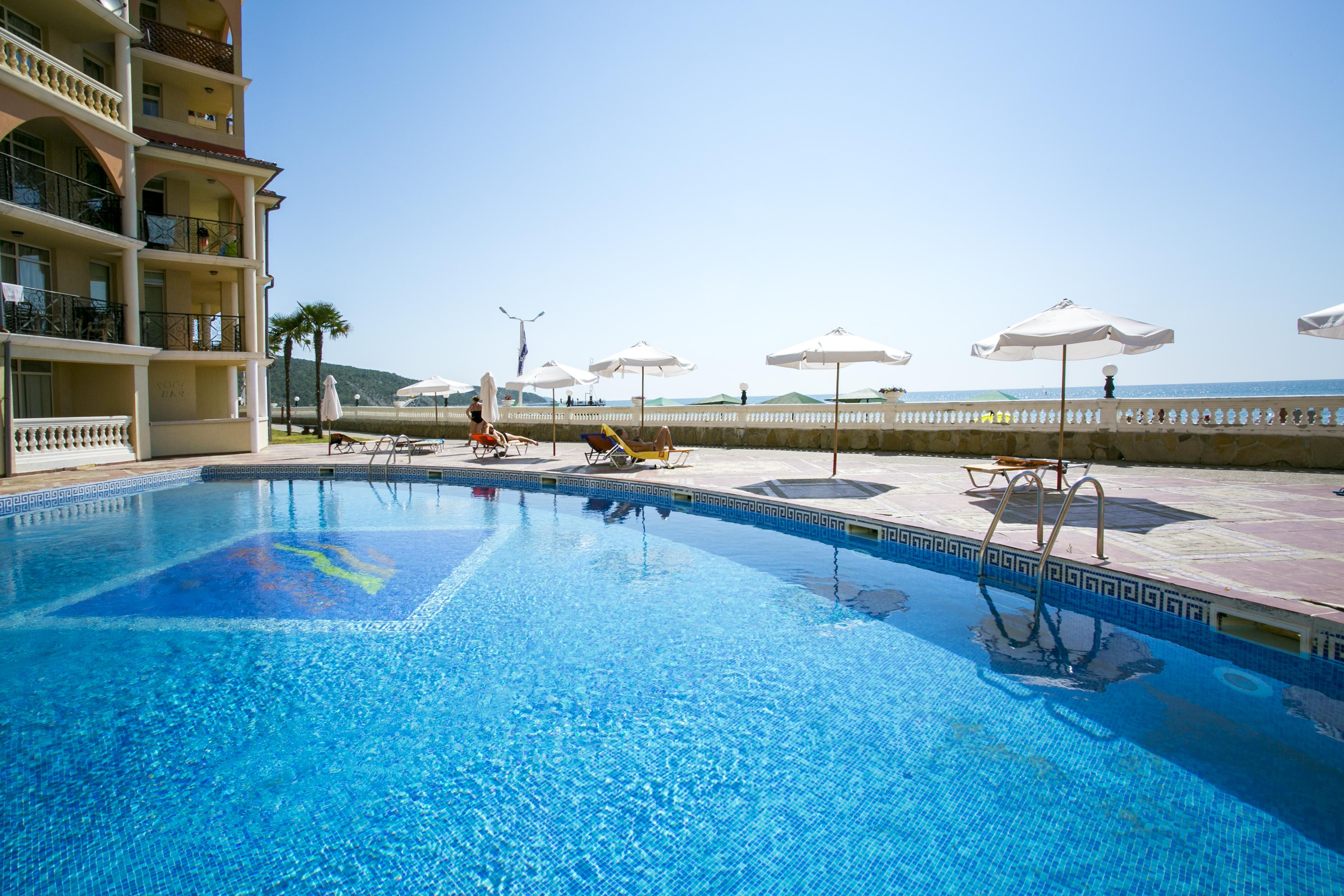 Atrium Beach Hotel Елените Экстерьер фото