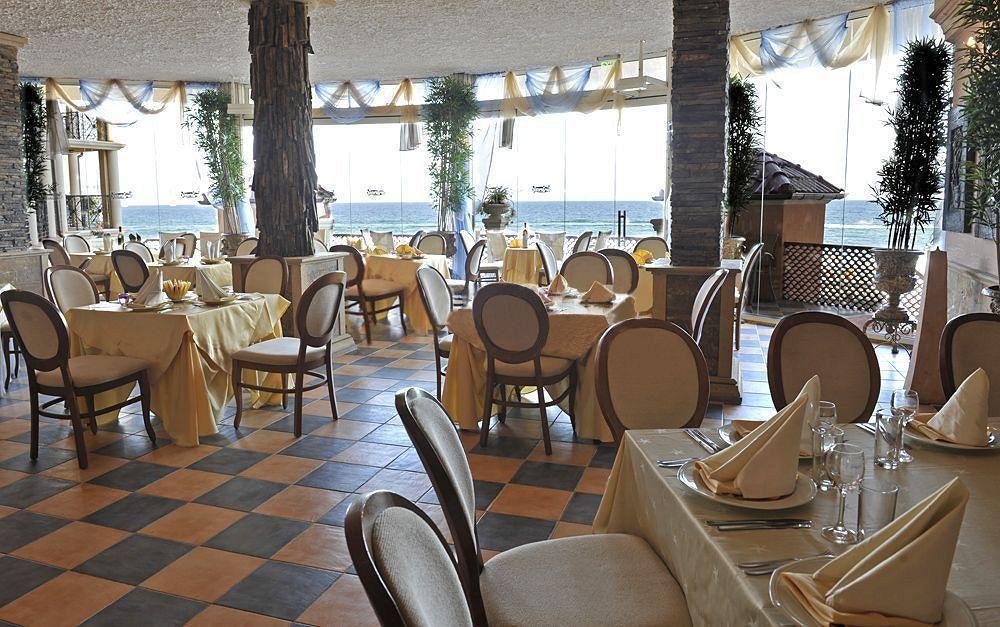 Atrium Beach Hotel Елените Экстерьер фото