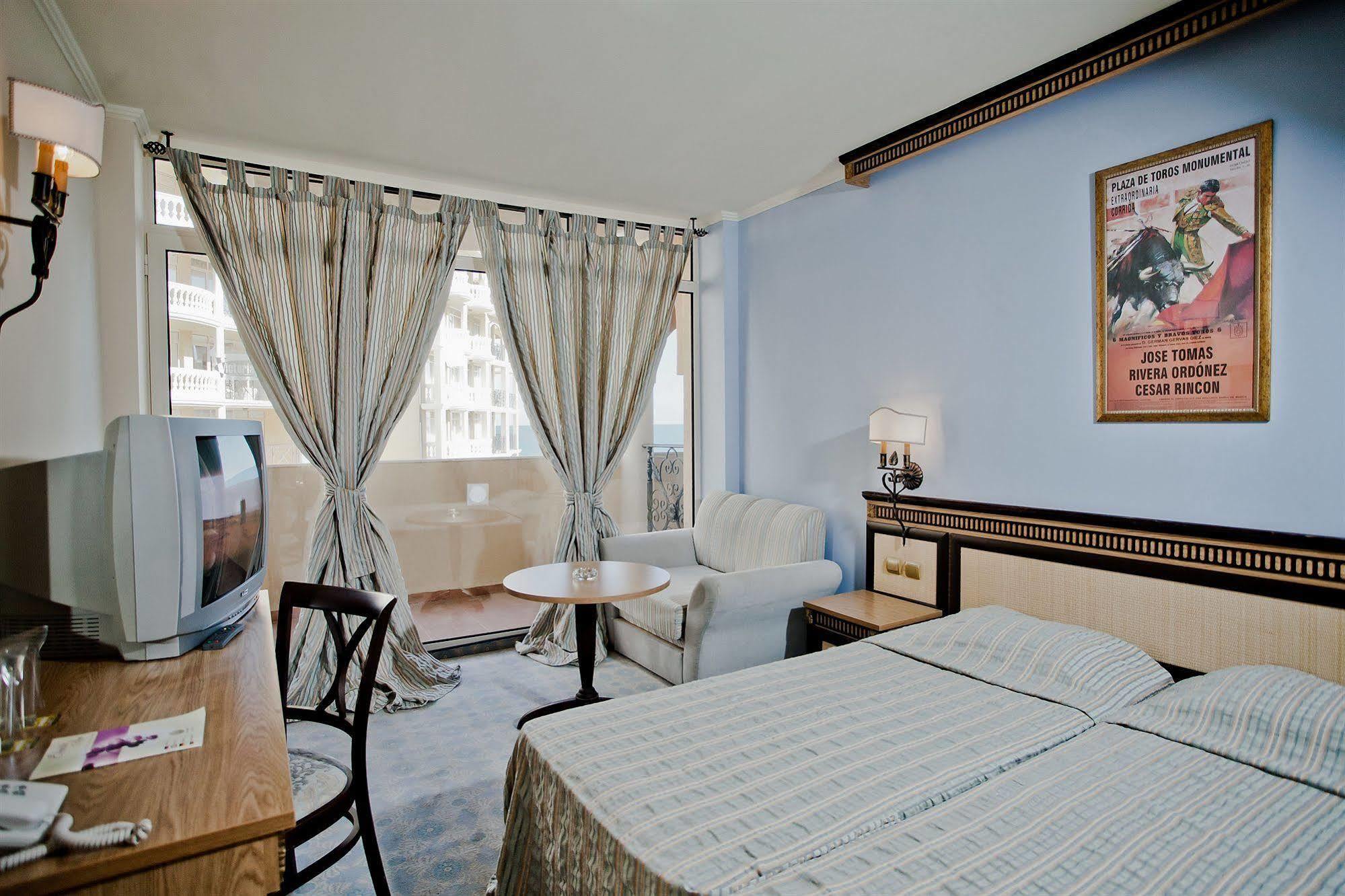 Atrium Beach Hotel Елените Экстерьер фото