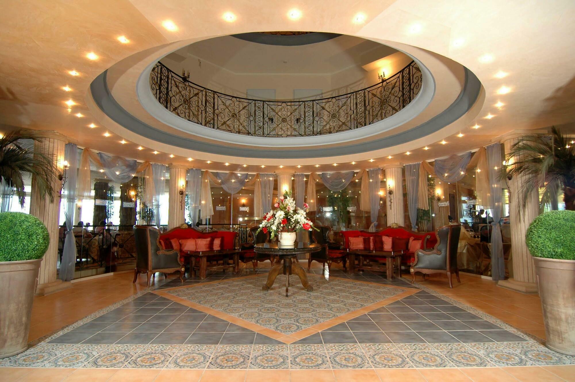 Atrium Beach Hotel Елените Экстерьер фото