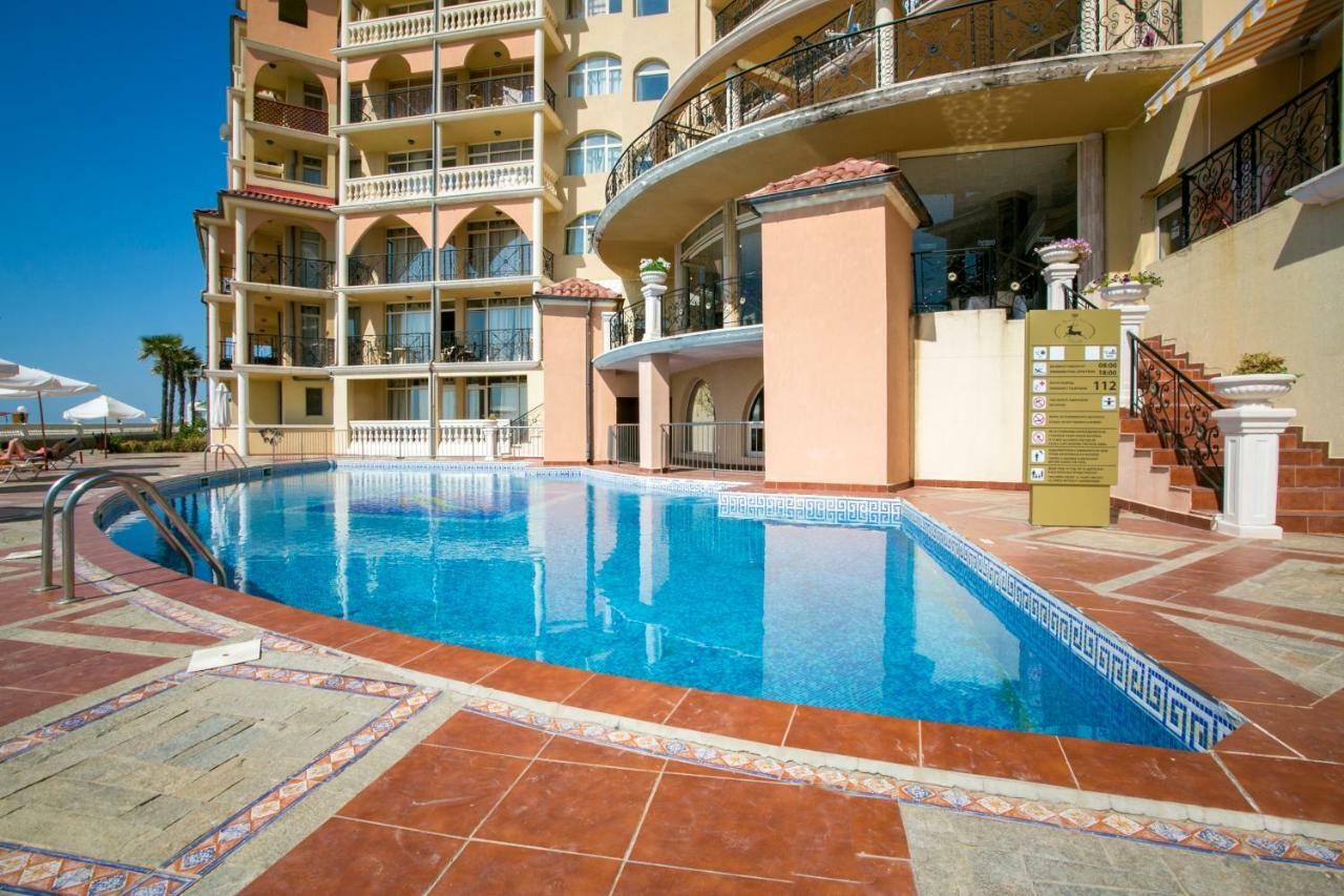 Atrium Beach Hotel Елените Экстерьер фото