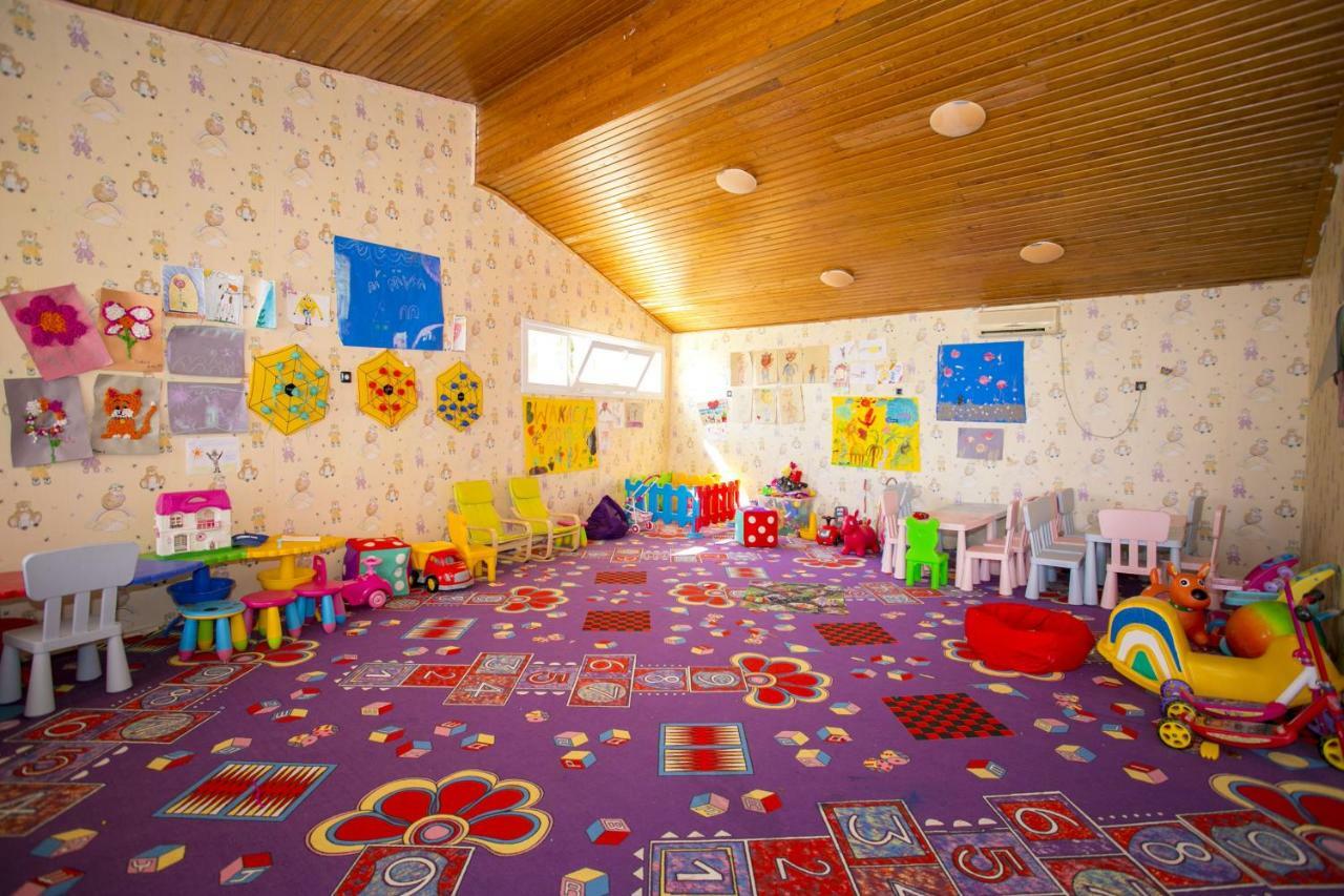 Atrium Beach Hotel Елените Экстерьер фото