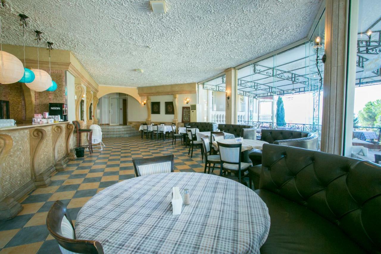 Atrium Beach Hotel Елените Экстерьер фото